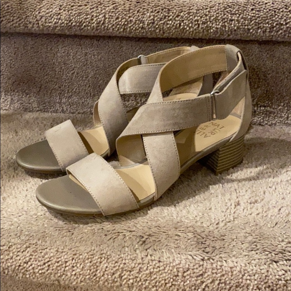 Block heels - Picture 2 of 3